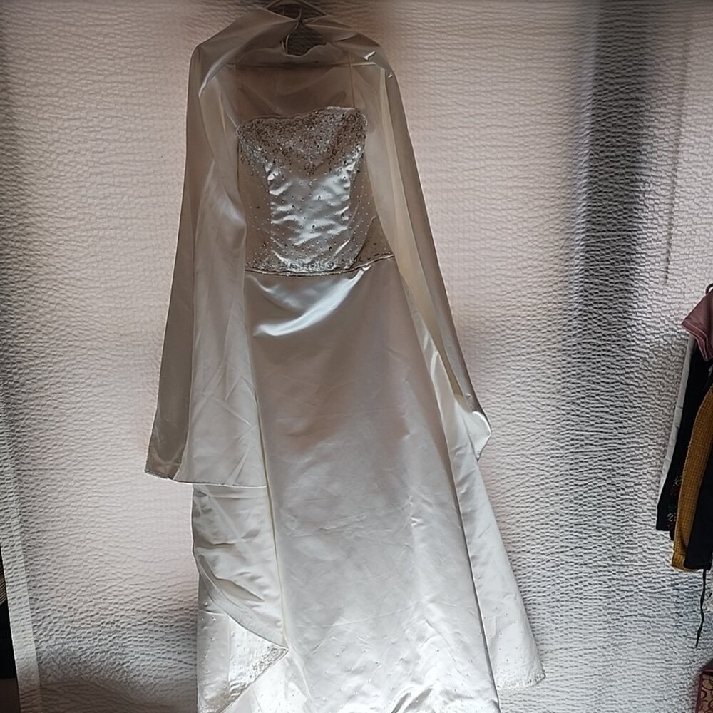 Demetrios wedding dress with detachable train